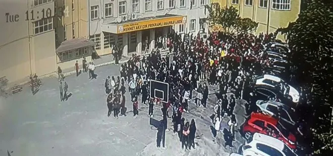 Son dakika: Deprem nedeniyle İstanbul’da okullar tatil olacak mı?