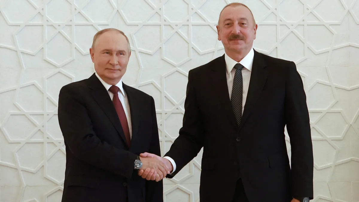 Putin ve Aliyev'den kritik temas