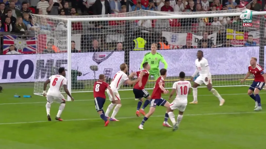 İngiltere 3-0 Çekya: Kane'den duble!