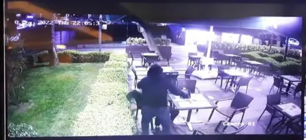 1650606004194.jpg Trabzon'da vahşet! Tartıştığı eşini öldürdü | O anlar güvenlik kamerasında - 5