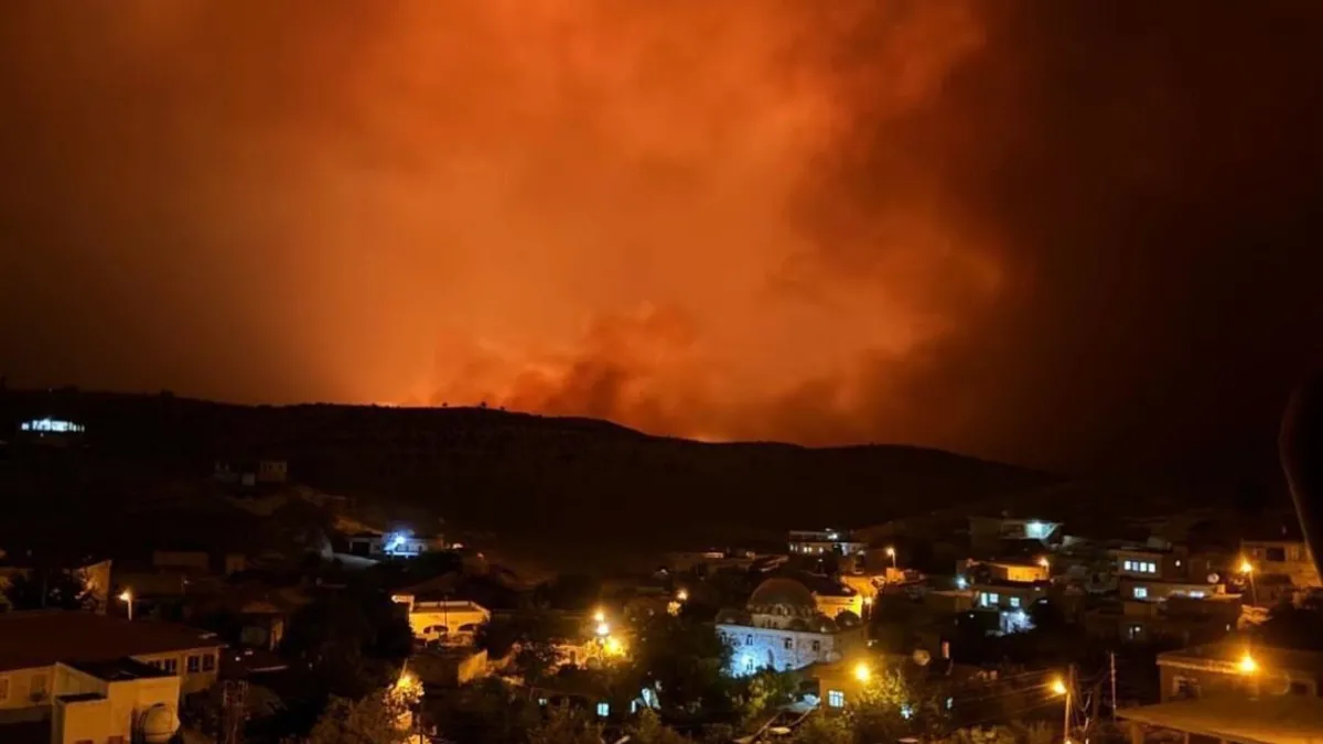 Diyarbakır'da yangın faciası! Çok sayıda ölü ve yaralılar var | Yangın kontrol altında...