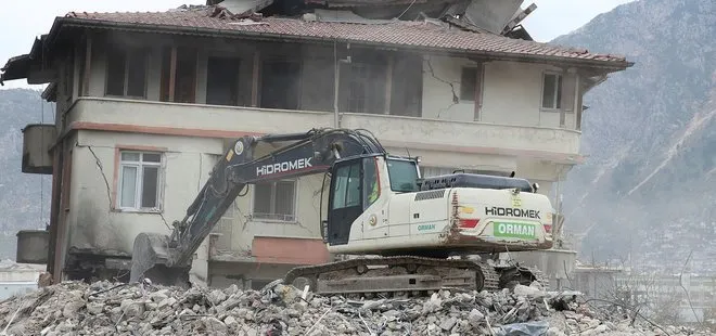 Son dakika: Hatay’da bina yıkım ve enkaz kaldırma çalışmaları | Valilikten flaş açıklama