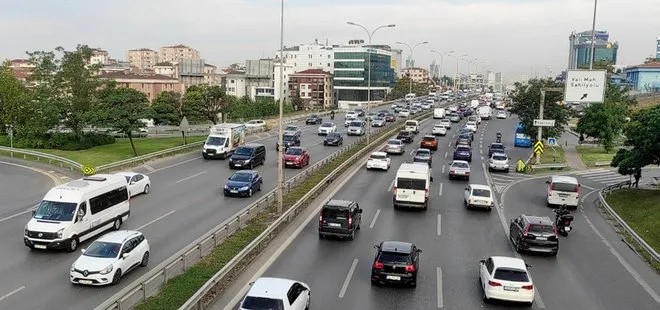 Son dakika: İstanbulluların sabah çilesi sürüyor! Trafik durma noktasına geldi