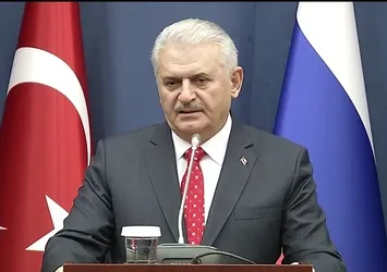 Başbakan Yıldırım'dan Rusya'da önemli mesajlar