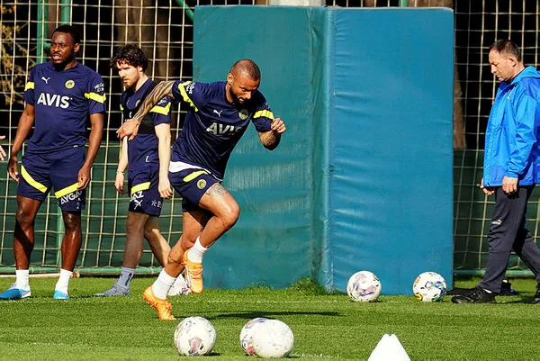 Medipl Başakşehir-Fenerbahçe maçı! Jesus'tan flaş Arda Güler kararı! Sürpriz ilk 11 tercihi - 2
