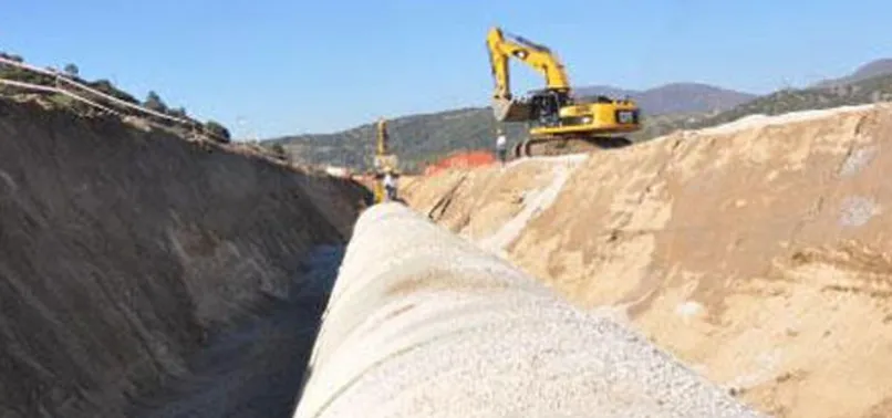 Kanal kazısından tarihi heykel çıktı