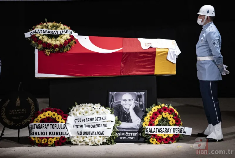 Usta oyuncu Rasim Öztekin’e veda! Gözyaşları içinde uğurlandı 20