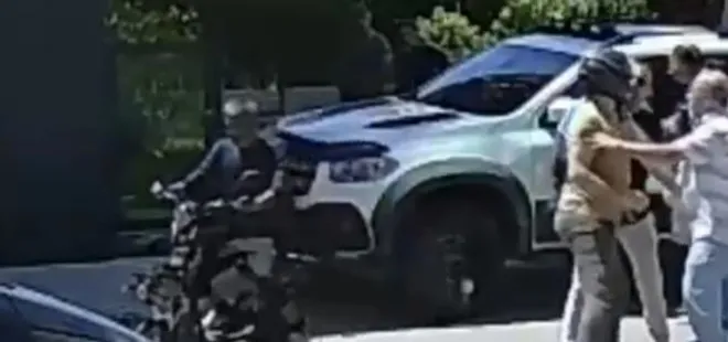 Antalya'da bu kadarı da "pes" dedirten olay! Sürücüler kavga ederken fırsattan yararlanıp...