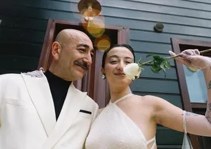 Eşiyle yaş farkı şaşırtmıştı! Melike Şahin'den romantik kutlama