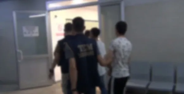 pkknin-dag-kadrosuna-eleman-toplayan-5-kisi-tutuklandi-1659391846170.jpg PKK'nın dağ kadrosuna eleman toplayan 5 kişi tutuklandı - 3