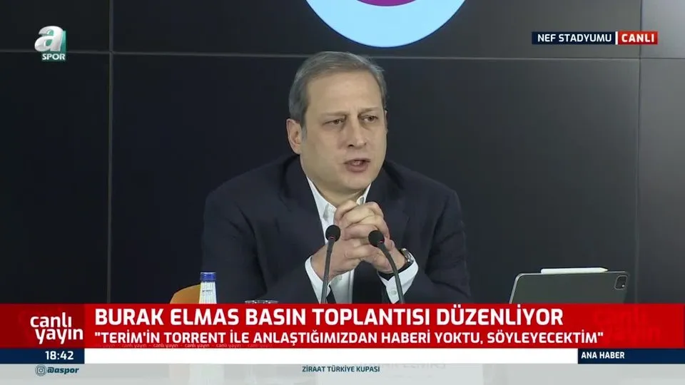 Burak Elmas Galatasaray’ın yeni teknik direktörünü canlı yayında açıkladı! İşte Fatih Terim’in yerie gelen o isim...