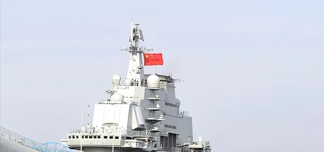 Avustralya’dan Çin filosuna yakın kadraj!