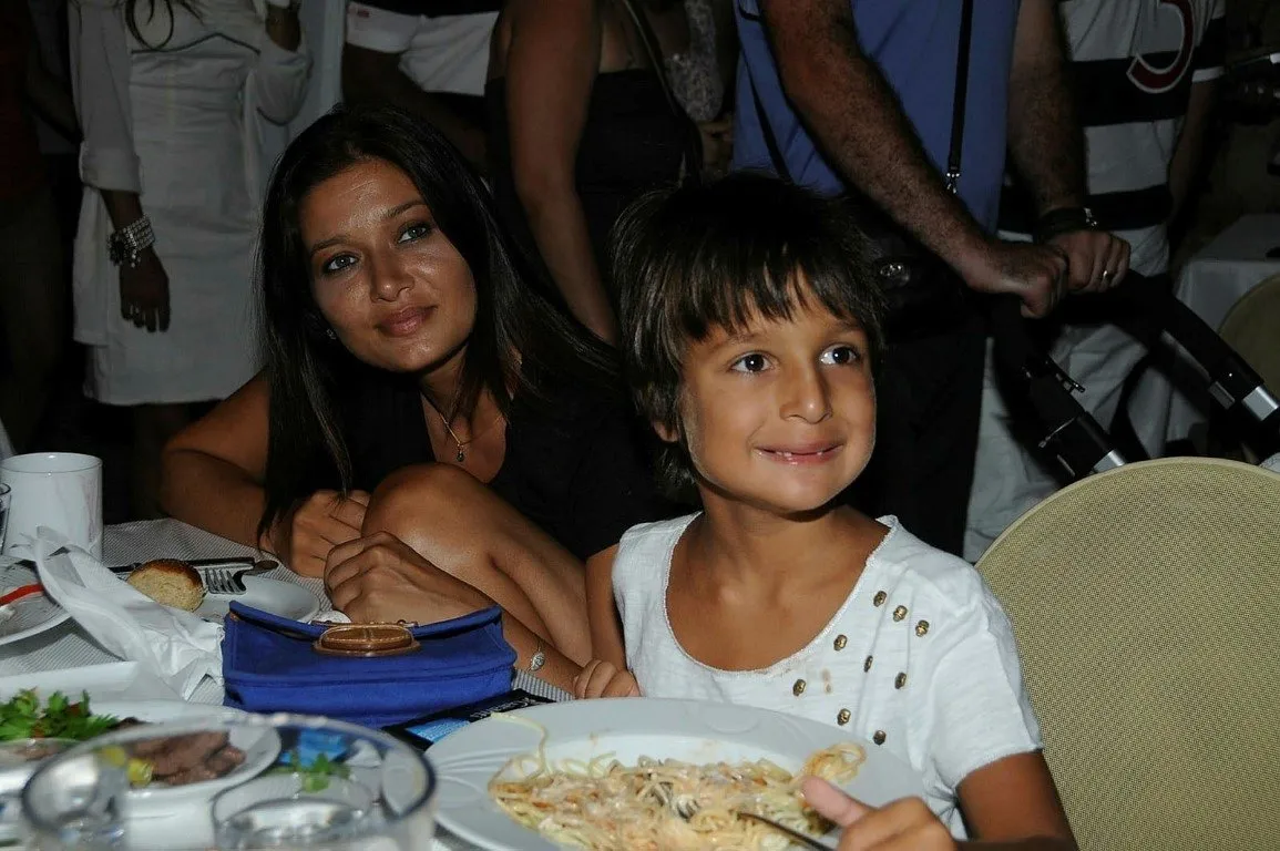 sevgilisi tarafindan darp edildi
