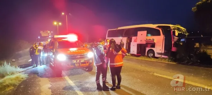 Kayseri’de yolcu otobüsü aydınlatma direğine çarptı: 16 yaralı