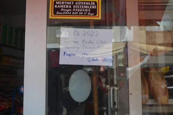 1649571132858.jpg Ordu'da herkes onu konuşuyor! Bakkalları tek tek gezerek borçları ödedi - 5