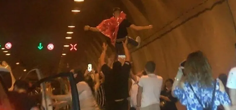 İstanbul Valiliği: Asker uğurlaması sırasında havaya ateş açan şüpheliler yakalandı