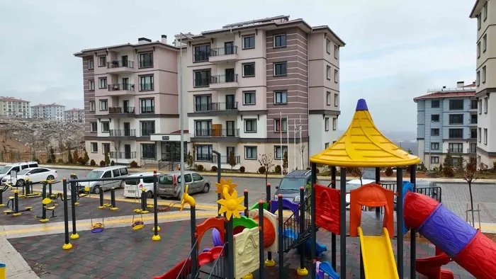 Malatya Gelinciktepe’de hak sahipleri yeni yuvalarına kavuşuyor! Bakan Kurum: Sevincimiz katlanıyor