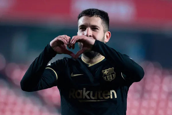 Barcelona kupada turladı! Uzatmalara giden maç nefes kesti