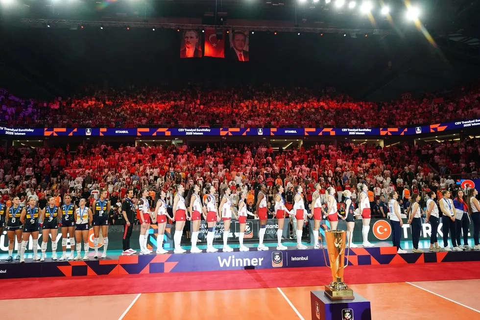 italya-karsisinda-destansi-geri-donus-filenin-sultanlari-avrupa-sampiyonu-1788726768193.jpg İtalya karşısında destansı geri dönüş: Filenin Sultanları Avrupa şampiyonu - 7