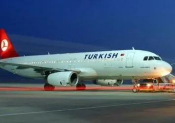 Sorunlu yolcu nedeniyle THY uçağı saatlerce bekletildi