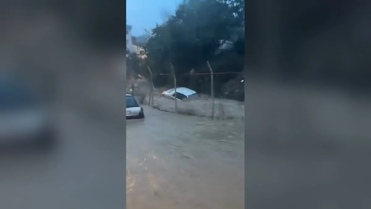 Dehşetin yeni görüntüleri kahretti: İşte sel sularına kapılan Ahmet Derin'in sürüklendiği o anlar - 1