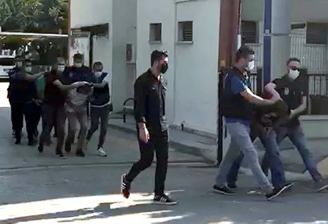 Son dakika: Sahte içki Mersin'de 5 can aldı - 1