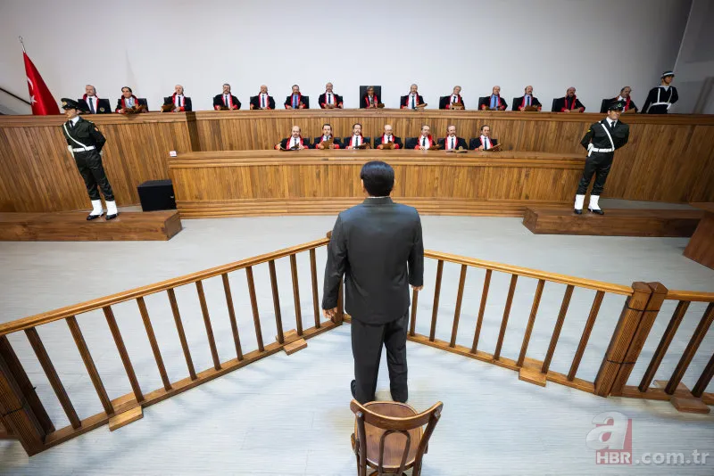 Adı "Yassı" namı "Yaslı" adaydı... Demokrasi ve Özgürlükler Adası olarak hafızalara ışık tutuyor 24