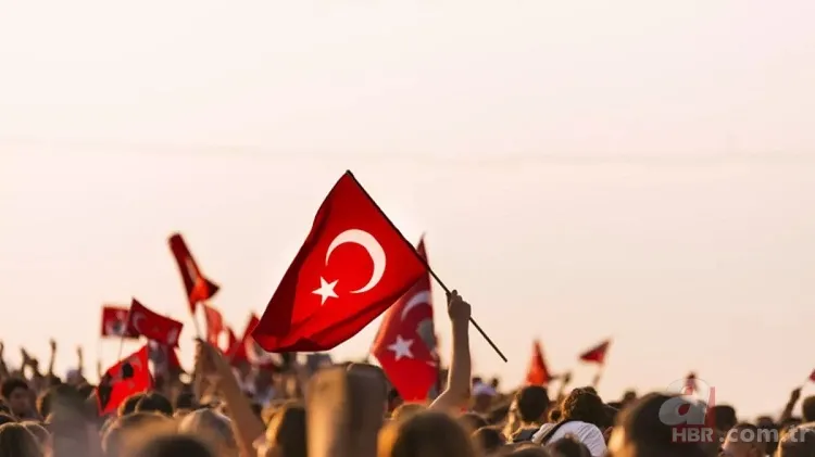 29 Ekim Cumhuriyet Bayramı Mesajları: Cumhuriyet’in 100. Yılına özel en anlamlı, resimli, duygusal, yeni, kısa-uzun, güzel resimli mesajlar… 2