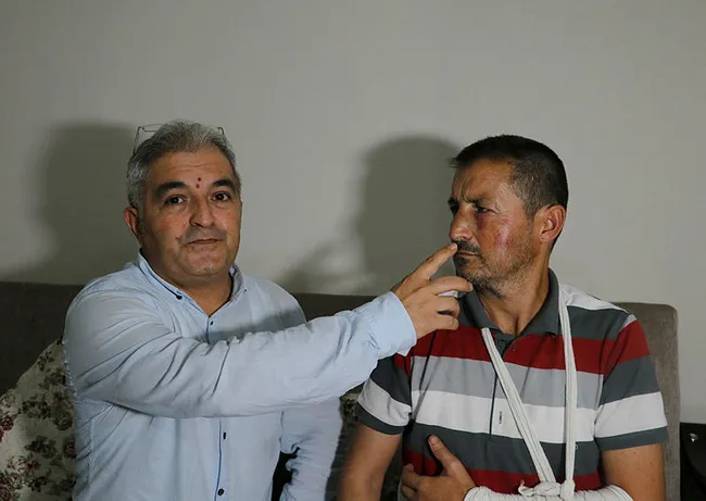 Adana’da işitme engelli adama cadde ortasında feci dayak - 6