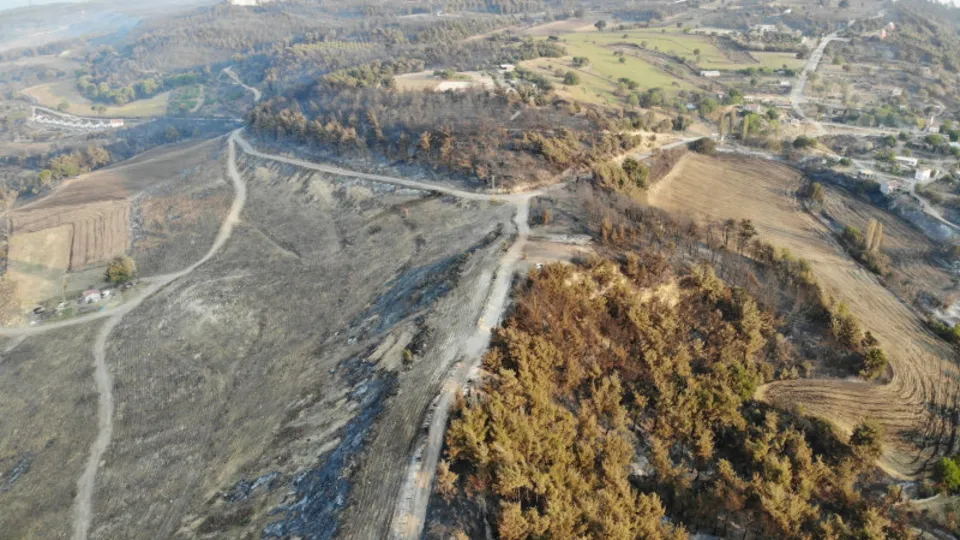 Çanakkale'de ciğerlerimiz yandı! Felaketin 3'üncü gününde yanan yerler görüntülendi