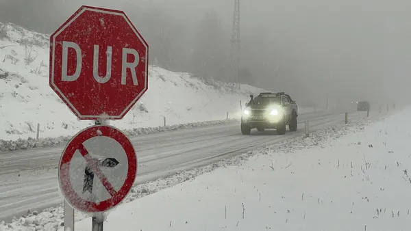 1642309658015.jpg SON DAKİKA! Kar alarmı verildi! Meteoroloji'den yeni hava durumu raporu | İstanbul'da kar yağışı devam edecek mi? O illerde yaşayanlar dikkat - 1