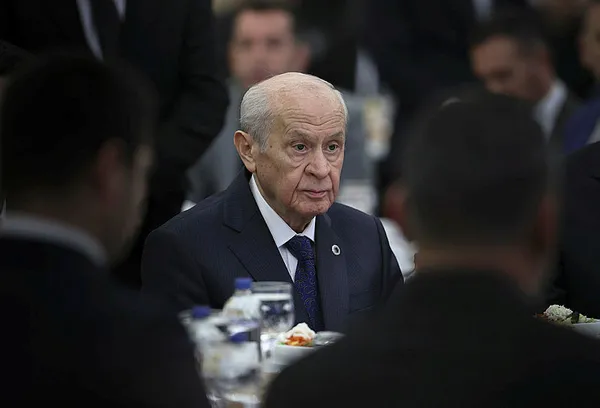 mhp-lideri-devlet-bahceliden-ulku-ocaklari-iftari-programinda-son-dakika-aciklamalari-1680901441959.jpg MHP lideri Devlet Bahçeli'den "Ülkü Ocakları İftarı" programında son dakika açıklamaları - 1