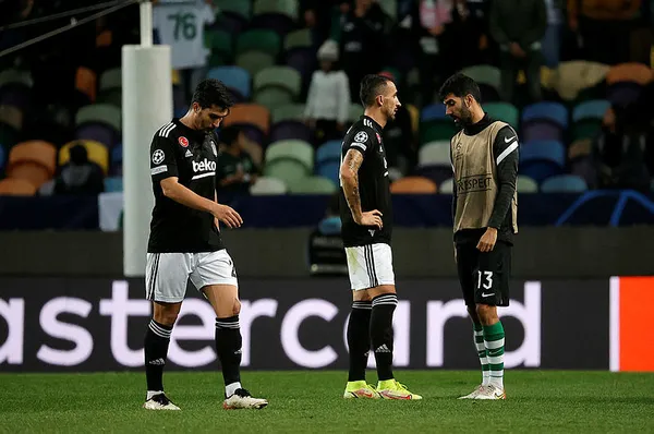 Beşiktaş ve Trabzonspor dev derbide 3 puan peşinde