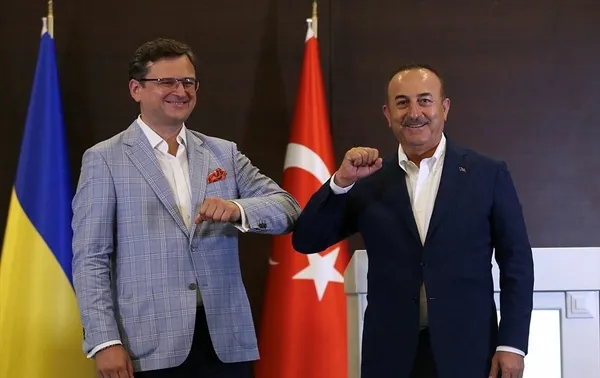 turkiyeden-rusya-ukrayna-krizine-yonelik-diplomatik-adim-disisleri-bakani-cavusoglundan-her-iki-bakana-telefon-1645023192830.jpg Türkiye'den Rusya - Ukrayna krizine yönelik diplomatik adım! Dışişleri Bakanı Çavuşoğlu'ndan her iki bakana telefon - 3