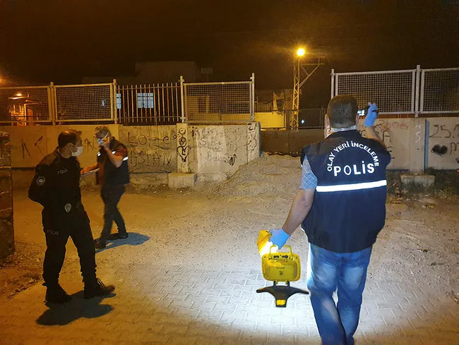 Adana’daki kayınbirader cinayetinde yeni detaylar ortaya çıktı: Bir daha şiddet uygularsan seni yakarım - 1