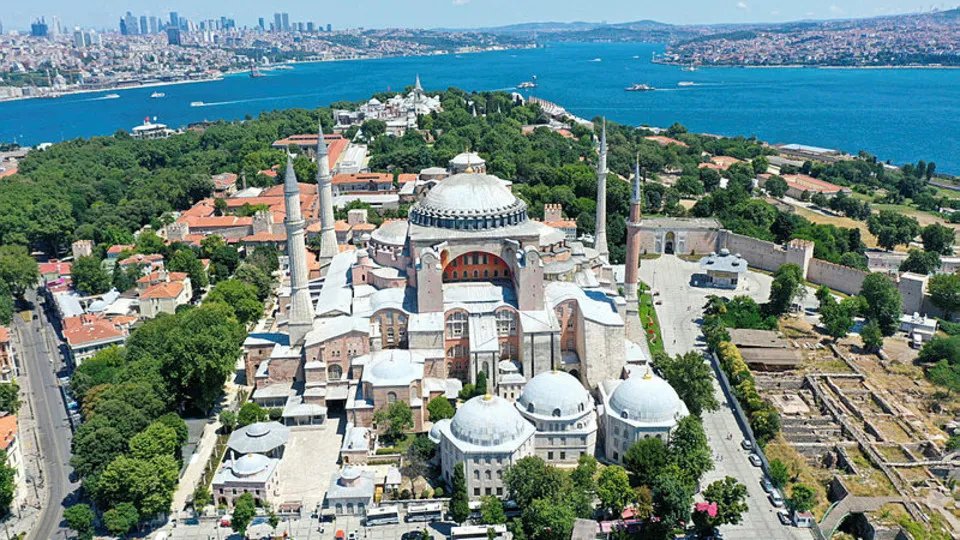 Çarpıcı araştırma İngiltere'den! İstanbul dev rakiplerini geride bıraktı