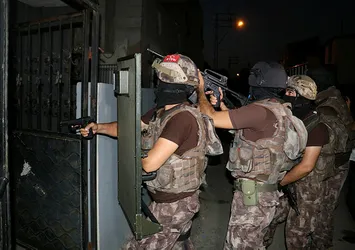 Adana'da PKK/KCK’ya şafak vakti baskın!