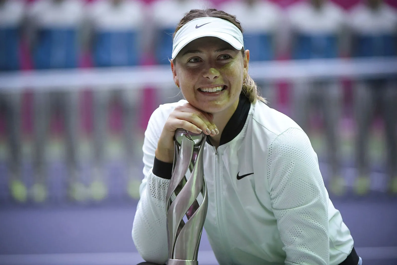 Maria Sharapova'dan flaş karar!