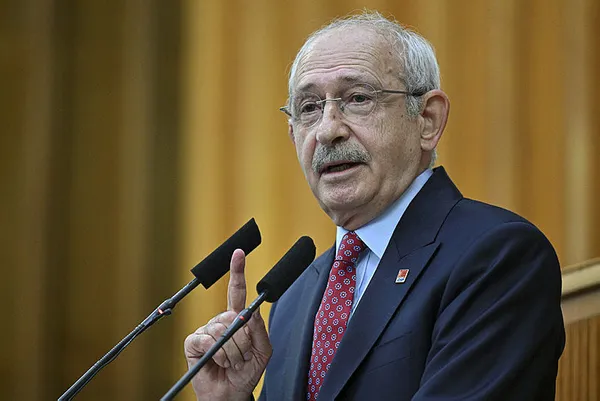 1698753608361.jpg Kemal Kılıçdaroğlu sosyal medyayı salladı! "İktidarı devredin Filistin sorununu çözelim" sözlerini fena ti'ye aldılar: 23 Nisan'ı bekle...