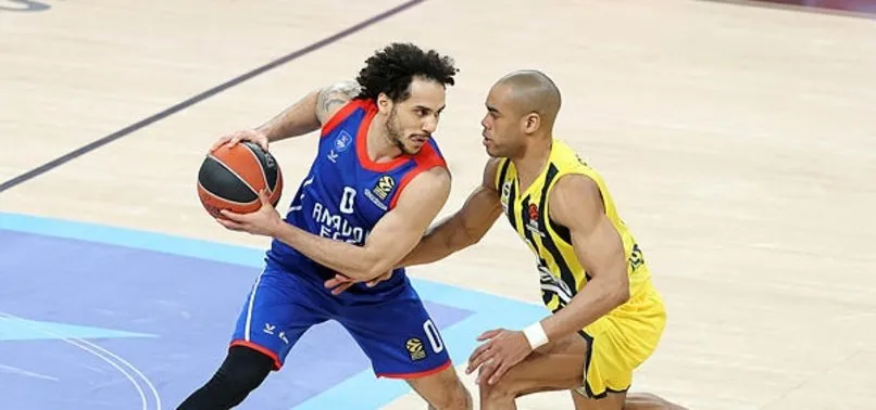 Anadolu Efes, Euroleague’de Fenerbahçe’yi devirdi
