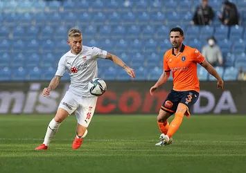 Son dakika: Başakşehir -Sivasspor | 2-1 (MAÇ SONUCU ÖZET)
