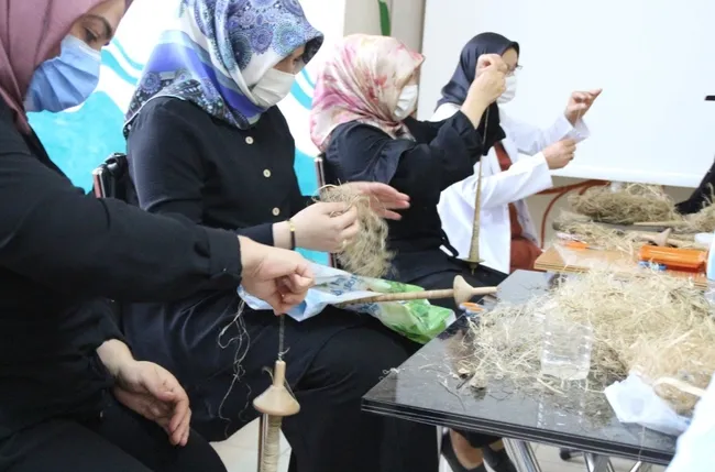 60 yıl aradan sonra kenevirden Rize Bezi üretildi - 1