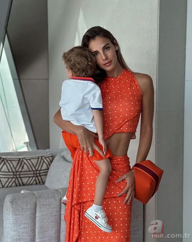 Hülya Koçyiğit'in torunu Aslışah Alkoçlar güzelliğiyle mest etti! Küçük torunu anneannesinin 30 yıl önceki hali... 6