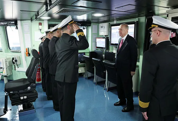 1681143083553.jpg A Haber dünyanın ilk SİHA gemisi TCG Anadolu'da! İşte Türkiye'nin yeni gururunun özellikleri - 2