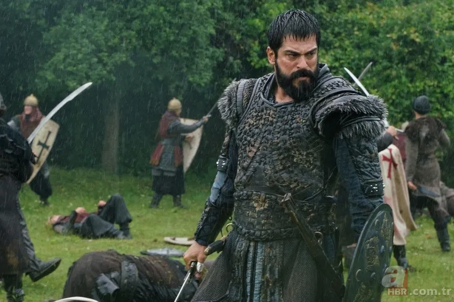 Baltasının hakkıyla fetihten fetihe koşacak! Turgut Alp geri gelecek mi? Kuruluş Osman 3. sezon kadrosu belli oldu 13