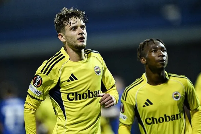 Fenerbahçe UEFA Avrupa Ligi’ne Dinamo Zagreb mağlubiyetiyle başladı