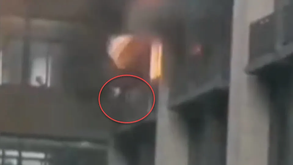 Üniversite laboratuvarında feci patlama