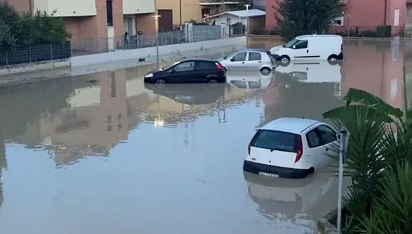 İtalya’daki sel felaketinde ölenlerin sayısı artıyor