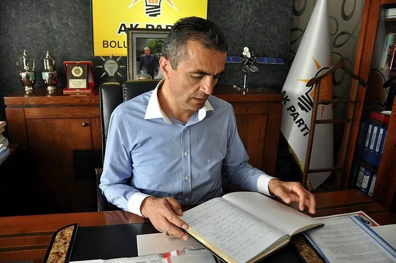 Bolu'da darbe girişiminin anıları kitaplaştırılacak - 1