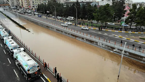 Bakan Soylu Nureddin Nebati ve Vahit Kirişci'den afet bölgesi Şanlıurfa'da flaş açıklamalar | Sel ve depremin Türkiye'ye maliyeti ne kadar? - 14
